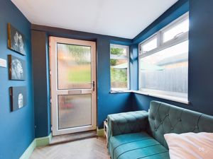 Photo 6- click for photo gallery